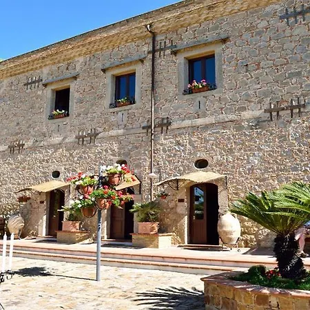 Vecchia Masseria 4* Caltagirone